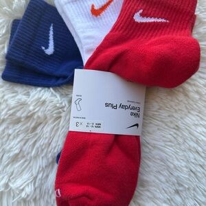Nike Everyday Plus Men's Athletic Socks - Red, White, Blue, Orange